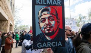 Kilmar Ábrego García denuncia que sufrió torturas en la megacárcel de El Salvador