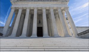 El Supremo de EE. UU. apoya a los padres que no quieren exponer a sus hijos a libros LGTBQ