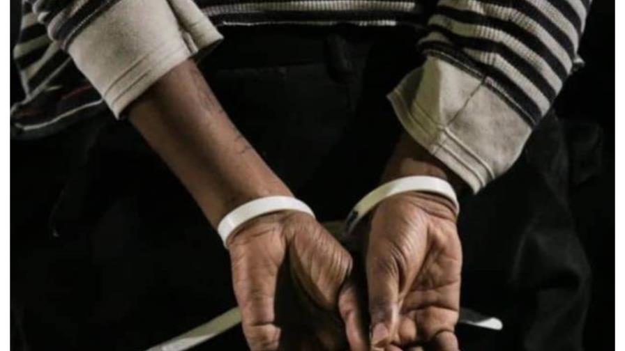 Adolescente haitiano mata a su hermano mayor durante riña familiar en Higüey Adolescente haitiano mata a su hermano mayor durante riña familiar en Higüey