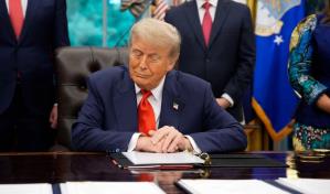 El Senado de EE. UU. debate el plan fiscal de Trump tras 16 horas de lectura pública