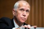 El republicano Thom Tillis, opuesto al plan fiscal de Trump, no buscará la reelección