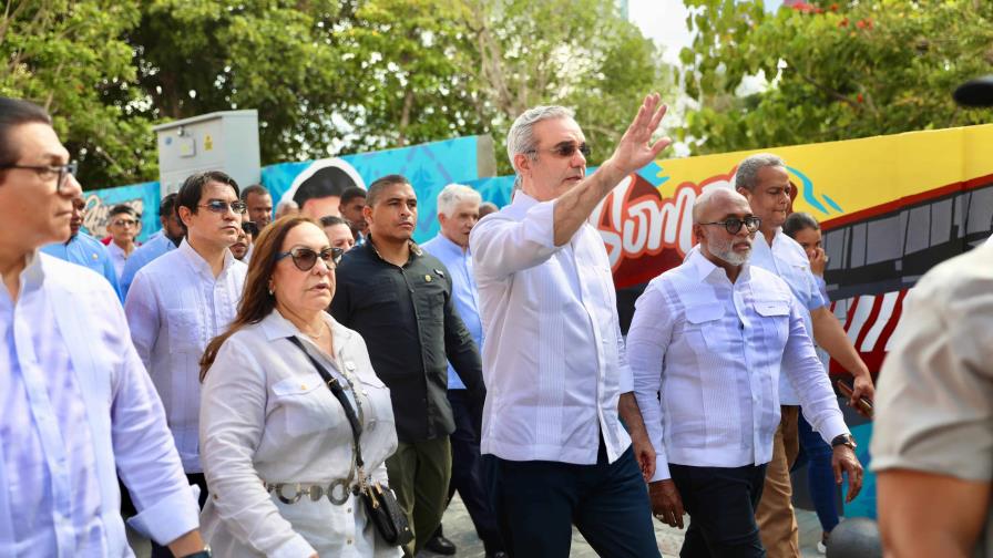 Abinader destaca obras en Santiago que transforman el transporte, la salud y el desarrollo urbano