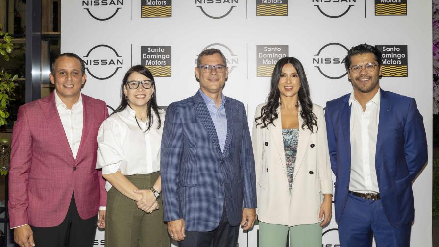 Santo Domingo Motors presenta los tres nuevos modelos de la Nissan