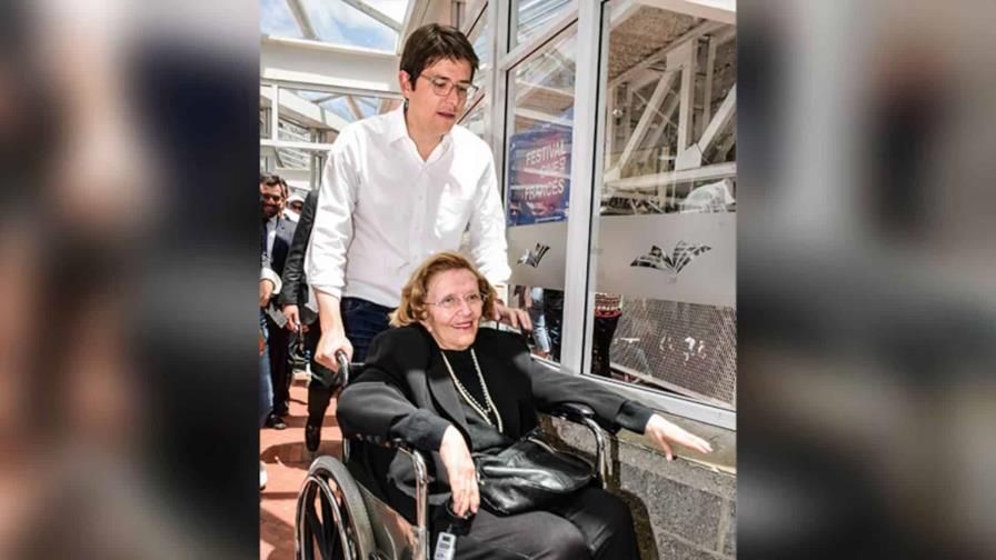 Fallece la abuela de Miguel Uribe, sin saber del atentado que lo mantiene entre la vida y la muerte