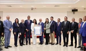 El Senado de la República Dominicana reconoce trayectoria de Celinés Toribio