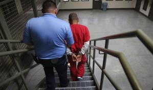 Un cubano con casi 60 años en EE. UU. muere bajo custodia de Inmigración en Miami Un cubano con casi 60 años en EE. UU. muere bajo custodia de Inmigración en Miami