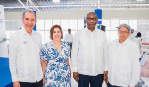 Altice Dominicana habilita aula inteligente UASD Constanza