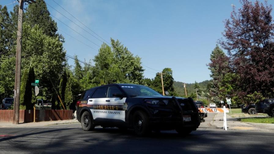 Al menos dos bomberos muertos por un tiroteo durante un incendio forestal en EE. UU.