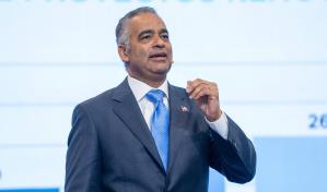 Ministro Joel Santos celebra resoluci&oacute;n que impulsa inversi&oacute;n en sector energ&eacute;tico