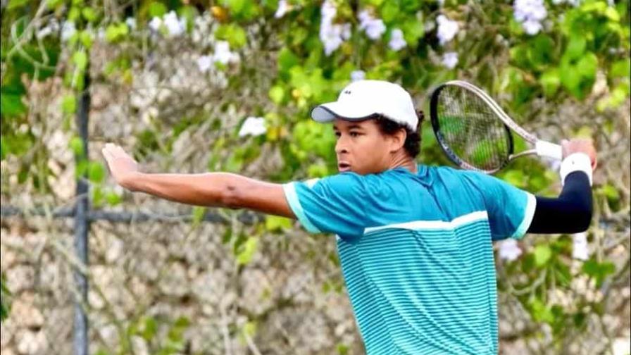 Enmanuel Muñoz Veras conquista el 45 torneo internacional de tenis de Casa de Campo
