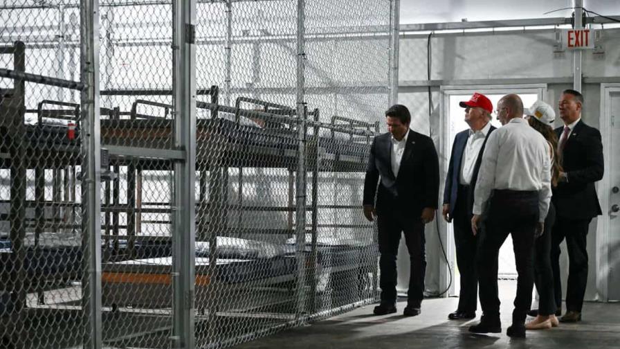 Corte federal ordena detener a "Alcatraz de los caimanes" en Florida