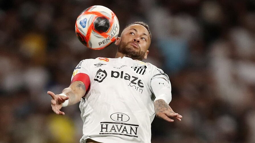 Neymar reaparece con gol, Santos empata y Sao Paulo sigue intratable en la Sudamericana