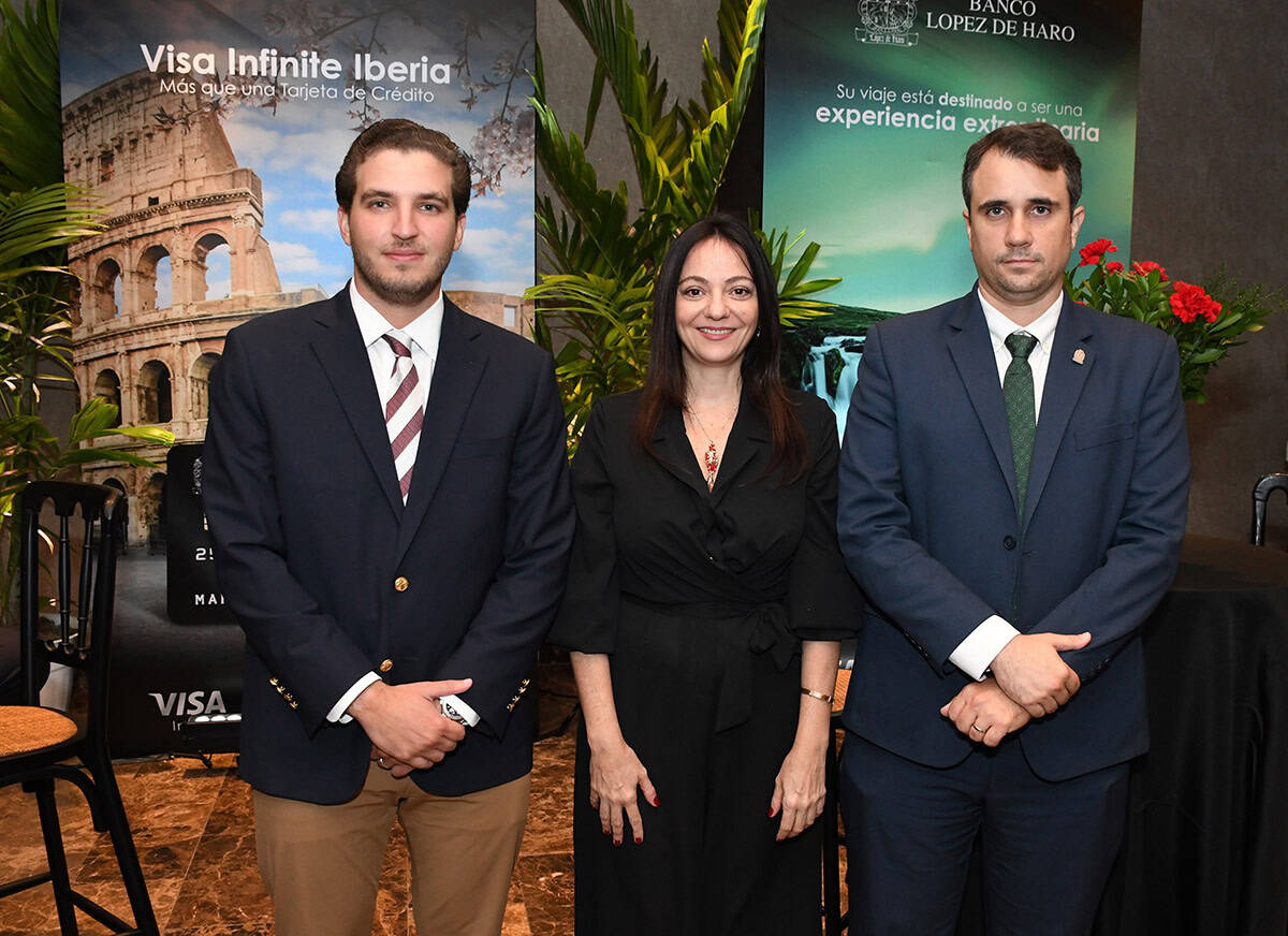 Bolívar Batista, María Victoria Rodríguez i David Lougedo