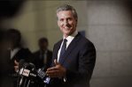 California reforma su histórica ley ambiental para combatir la escasez de vivienda