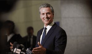 California reforma su histórica ley ambiental para combatir la escasez de vivienda