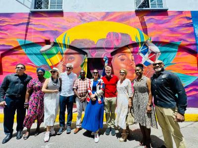 Desvelan mural que representa hermandad entre RD y Jamaica