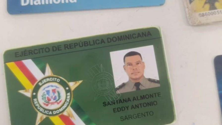 Investigan muerte a tiros de un sargento del Ejército en avenida de Santiago