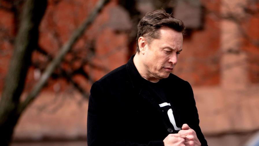 Tesla sigue con problemas: bajas ventas, peleas de Musk con Trump y el fin de los créditos