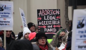 El Tribunal Supremo de Wisconsin anula una prohibición de 1849 contra el aborto