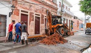 La Caasd soluciona avería en tubería de aguas residuales en la Ciudad Colonial