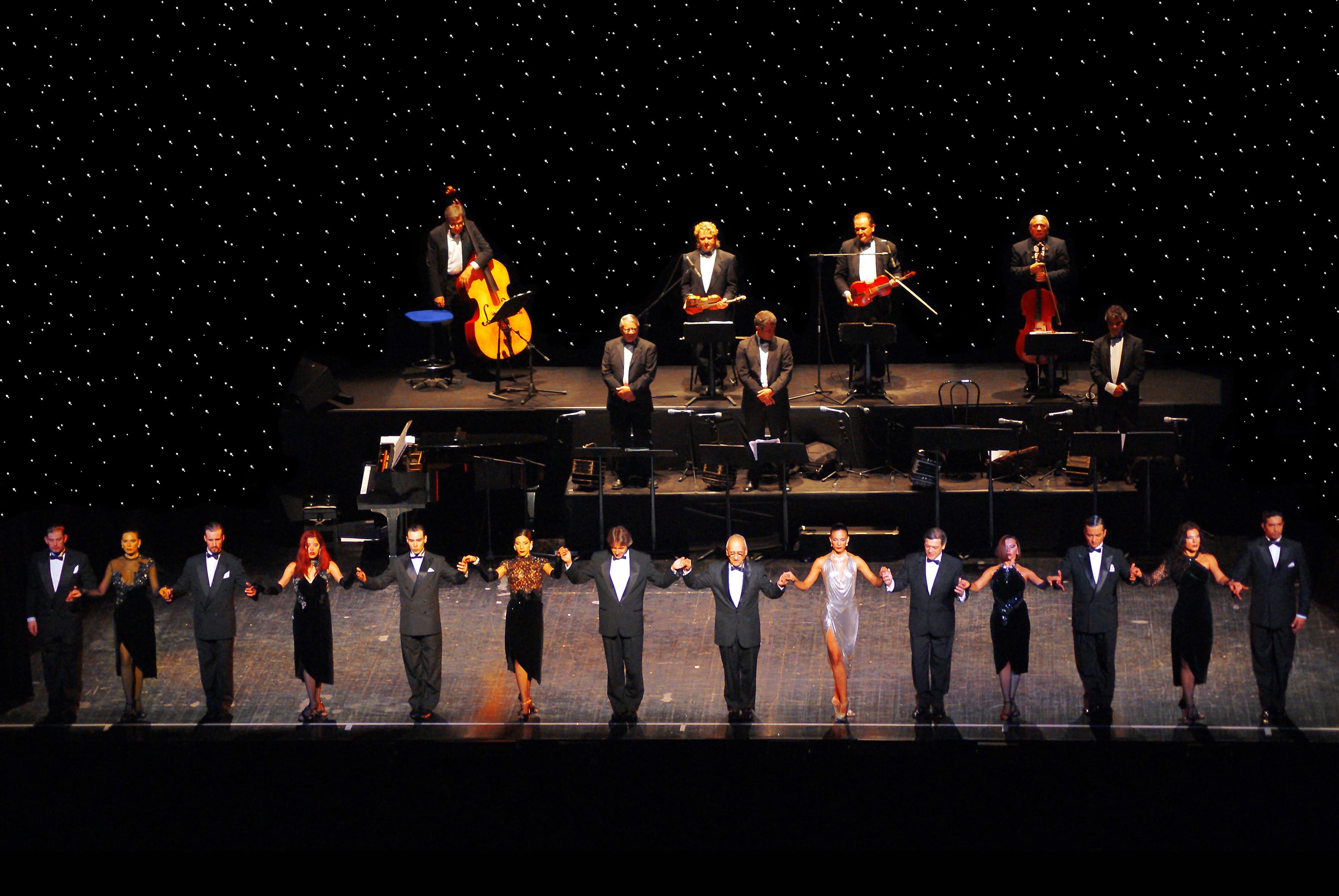 Directo desde Argentina, "Forever Tango" llega a República Dominicana con 14 bailarines, orquesta en vivo y la magia del bandoneón.