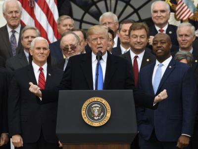 Presidente EE.UU. espera que el plan fiscal de Trump se apruebe
