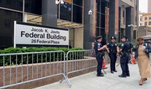 Juez bloquea la orden de Trump de restringir asilo en frontera con México