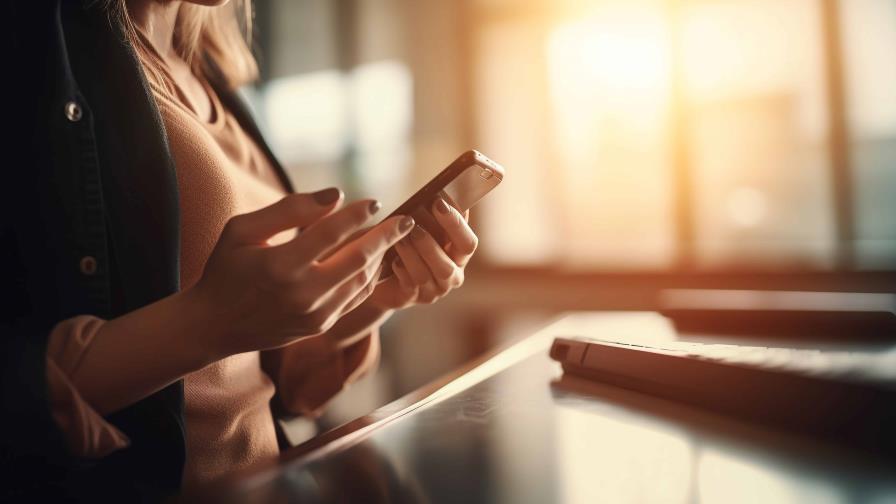 Los altos impuestos a las telecomunicaciones en el país