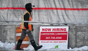 El desempleo de junio en EE. UU. baja al 4.1 % con una creación de empleo mejor de lo esperado