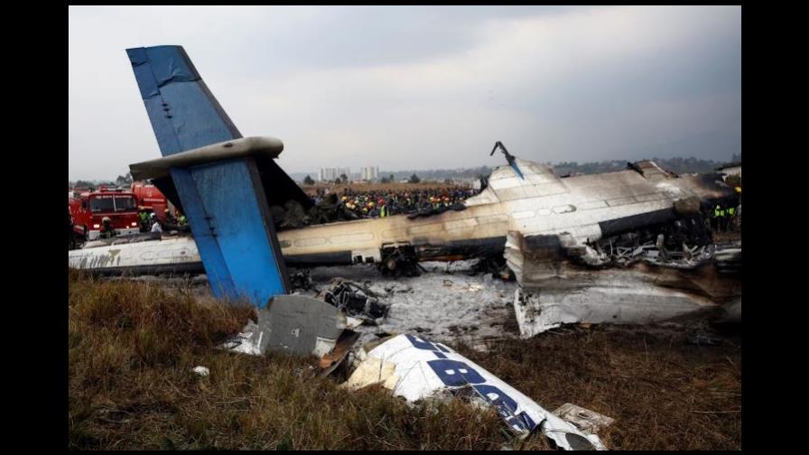 Quince heridos al estrellarse un avión pequeño en Nueva Jersey (EE.UU.)
