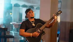 Anthony Santos lanza su nuevo álbum "A Fuerza de Dolor": una obra nacida de la carne y el alma