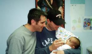 El "subway baby" de Nueva York cumple 25 años: la historia revive en libro y cortometraje