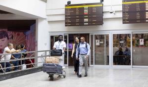 Asociación de aerolíneas anticipa alza en boletos por nuevas tasas aeroportuarias