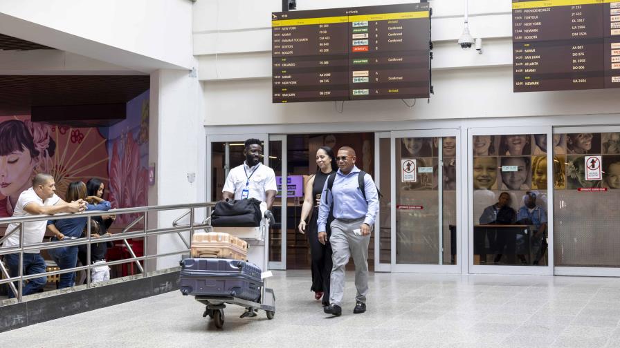 Asociación de aerolíneas anticipa alza en boletos por nuevas tasas aeroportuarias Asociación de aerolíneas anticipa alza en boletos por nuevas tasas aeroportuarias