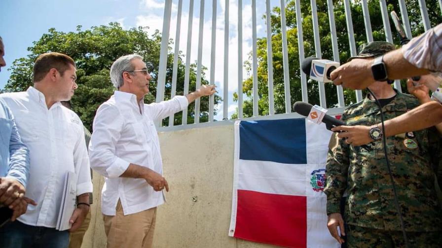 Abinader: "La frontera no es donde termina la RD, es donde empieza el deber de protegerla Abinader: "La frontera no es donde termina la RD, es donde empieza el deber de protegerla