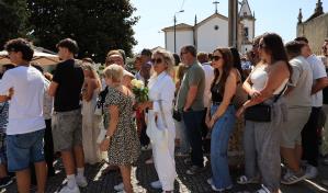 Decenas de personas rinden homenaje a Diogo Jota en Portugal
