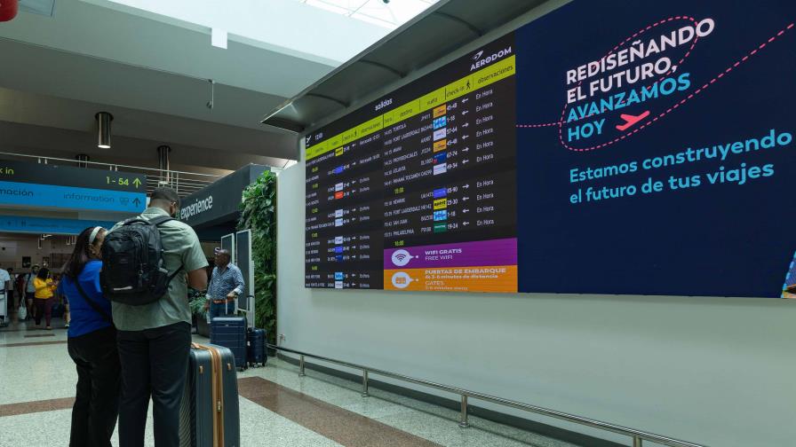 Las aerolíneas dominicanas movilizaron más de 122,000 pasajeros en junio
