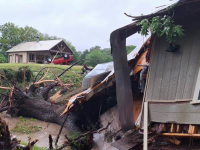 Seis muertos por inundaciones tras lluvias en Texas