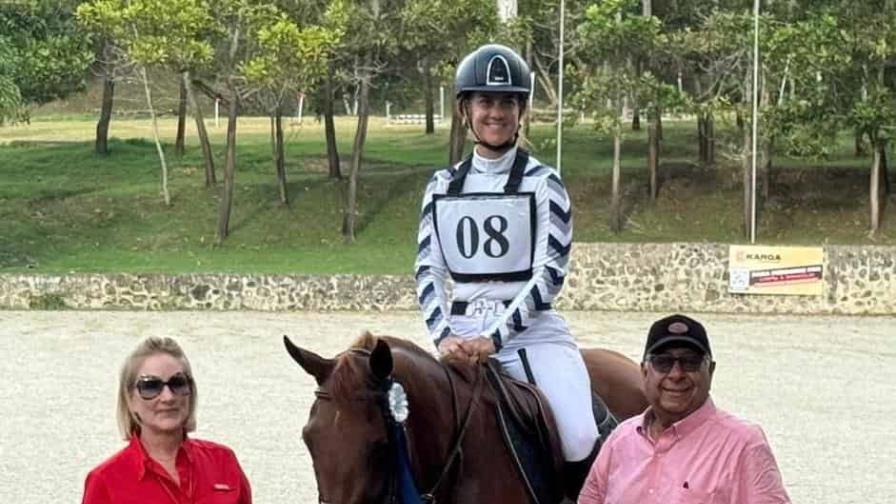 Georgia Ieromazzo gana el primer lugar en prueba de crosscountry motivacional Georgia Ieromazzo gana el primer lugar en prueba de crosscountry motivacional