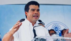 Wellington Arnaud enciende su extemporánea maquinaria presidencialista