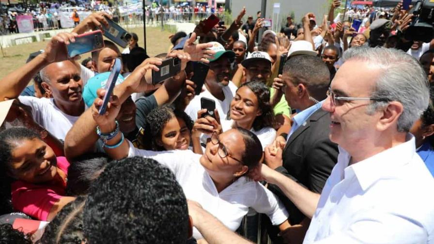 El presidente Abinader visitará hoy la provincia Duarte para encabezar varias obras El presidente Abinader visitará hoy la provincia Duarte para encabezar varias obras