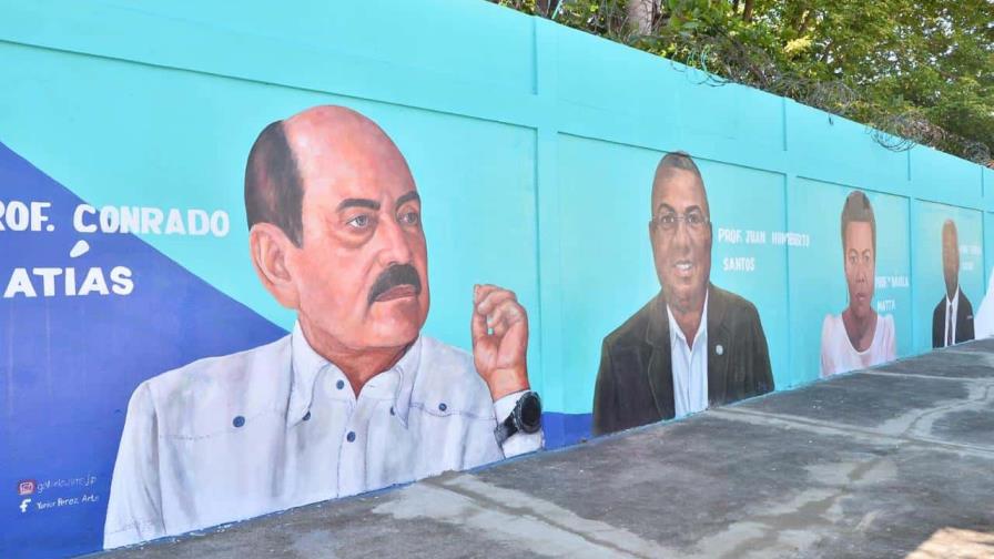 La Alcaldía de Santiago inaugura mural en honor a educadores ejemplares La Alcaldía de Santiago inaugura mural en honor a educadores ejemplares