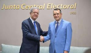 Leonel Fernández asistirá este sábado a graduación de diplomado especializado de la JCE