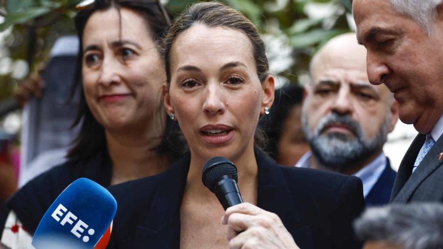 La hija de González Urrutia denuncia tener 180 días sin saber sobre la vida de su esposo La hija de González Urrutia denuncia tener 180 días sin saber sobre la vida de su esposo