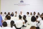 Abinader se reúne con más de 300 jóvenes de la provincia Duarte