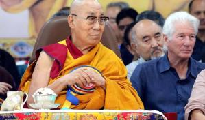 Richard Gere asiste como invitado de honor al 90 cumpleaños del dalái lama Richard Gere asiste como invitado de honor al 90 cumpleaños del dalái lama
