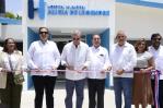 Presidente Abinader inaugura moderna emergencia del hospital de Villa Riva; comunidad exige más médicos