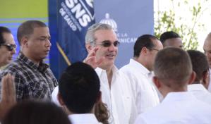 Abinader entrega oficinas gubernamentales en San Francisco de Macorís