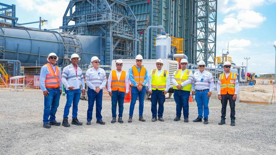 Viceministro de Hidrocarburos destaca aportes hará Manzanillo Power Land al sistema eléctrico Viceministro de Hidrocarburos destaca aportes hará Manzanillo Power Land al sistema eléctrico