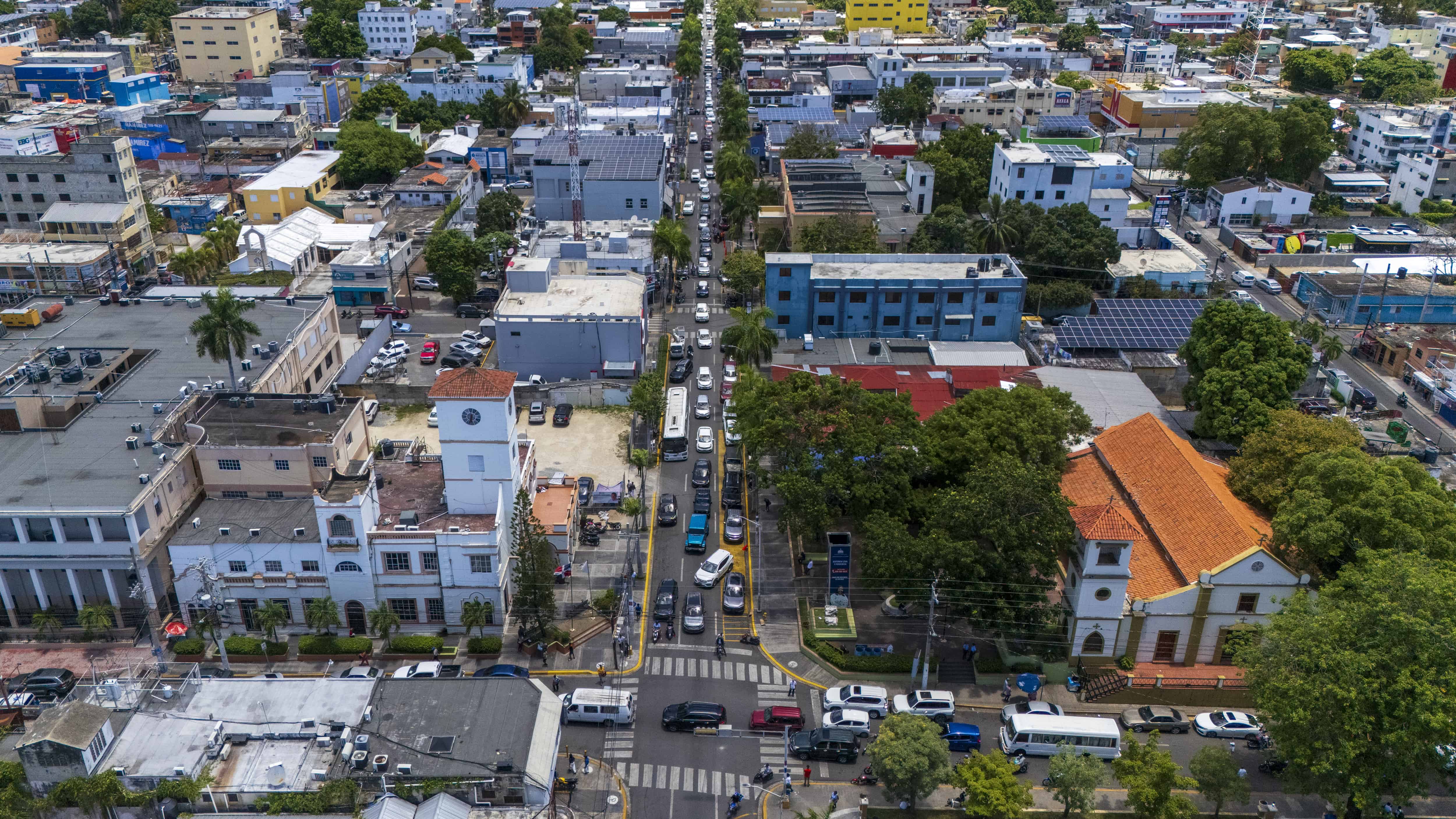 Calle de San Cristóbal, con poco espacio para transitar.